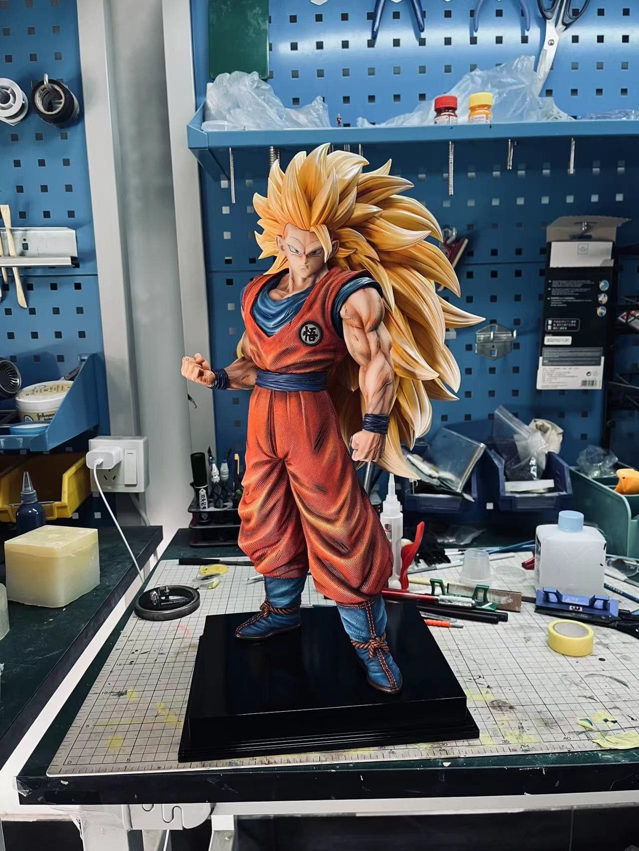 2% - SSJ3 Goku