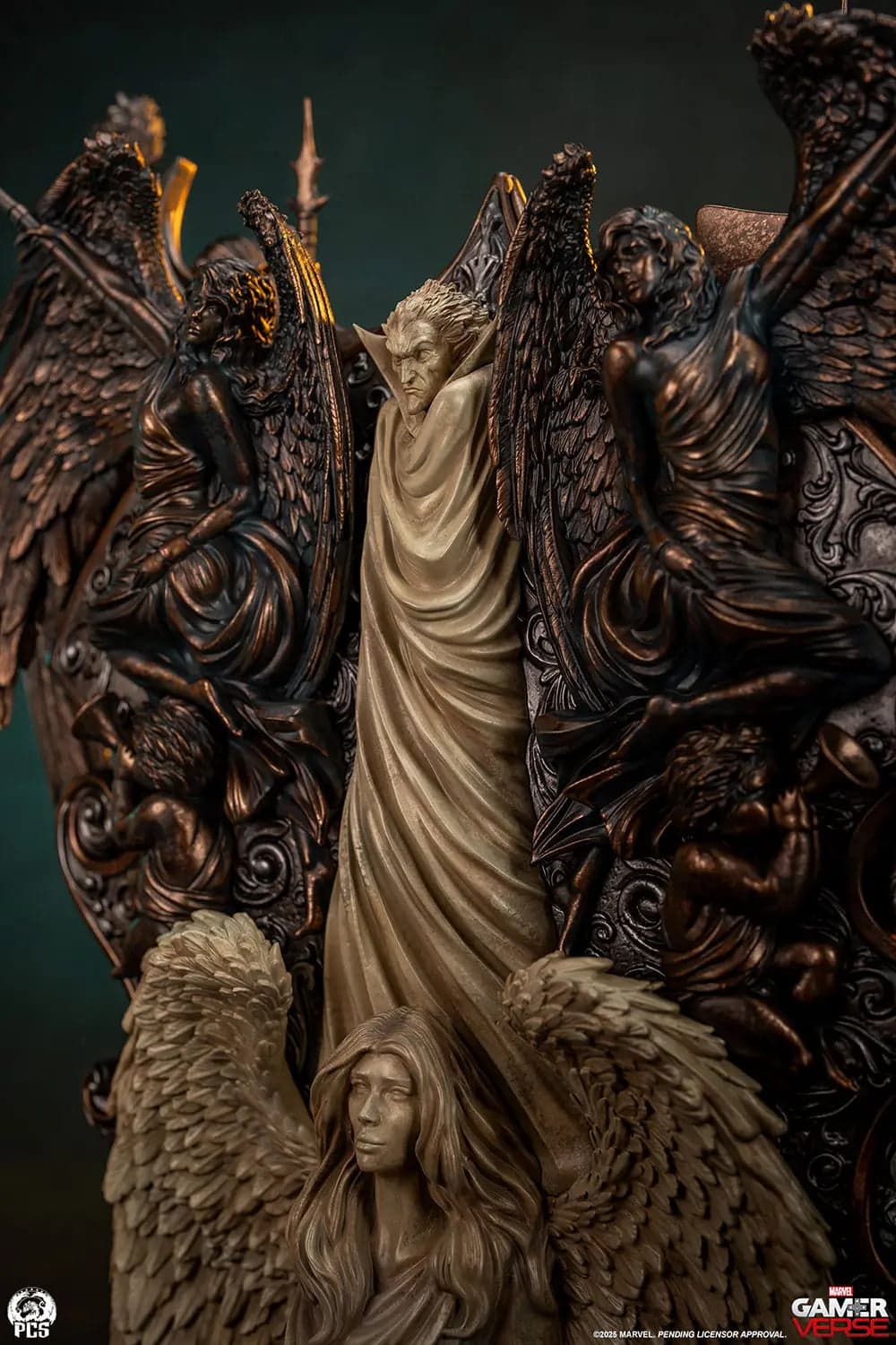 Sideshow Collectibles - Doctor Doom - Thumbnail 17
