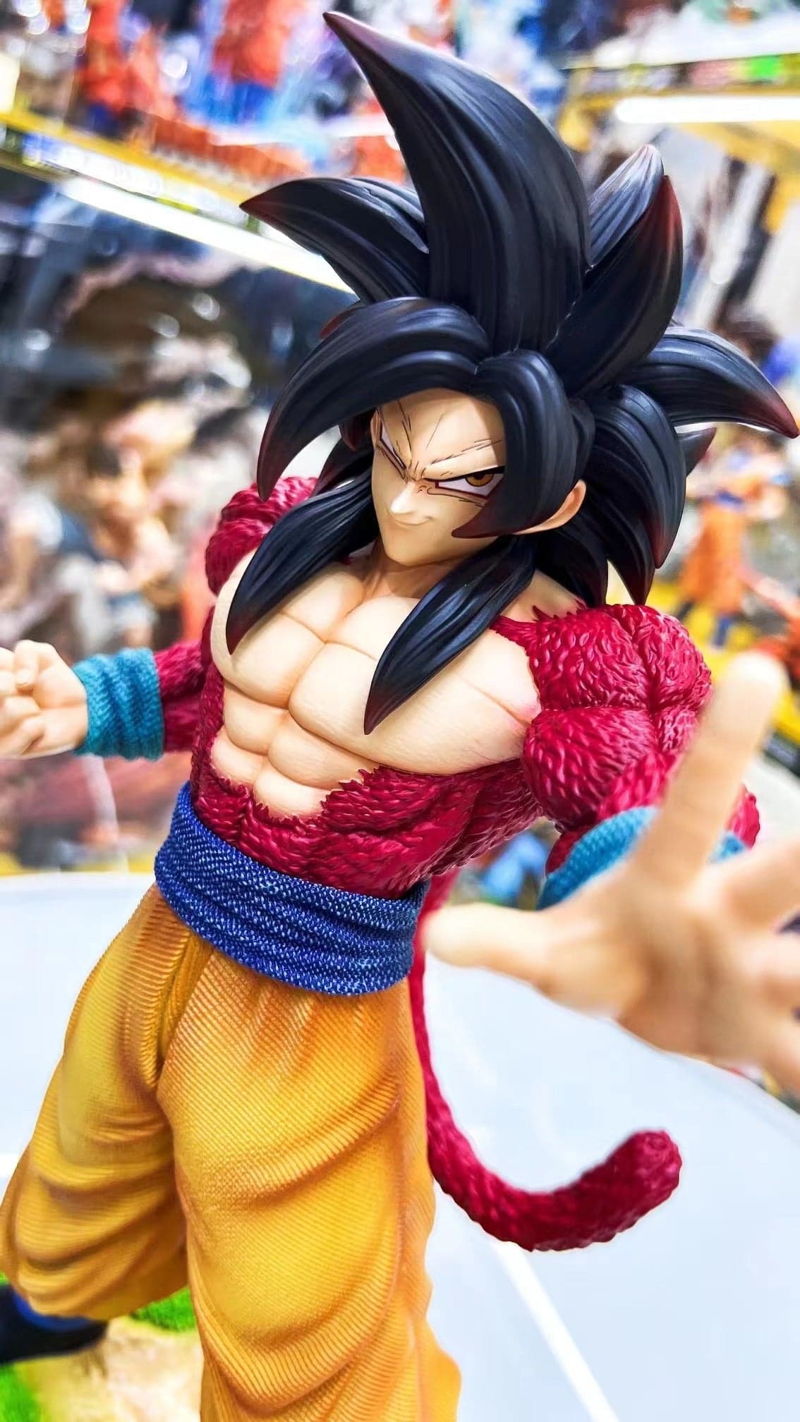 Army Ant - SSJ4 Goku - Thumbnail 2