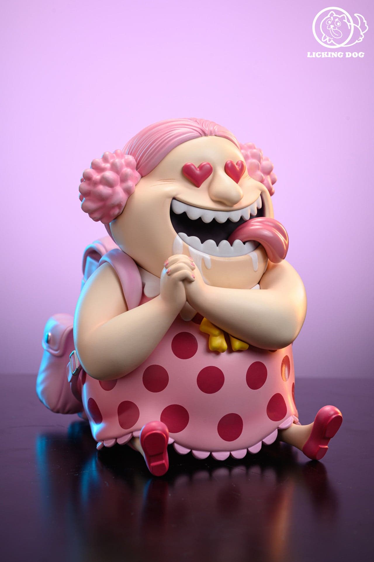 Licking Dog - Big Mom - Thumbnail 5