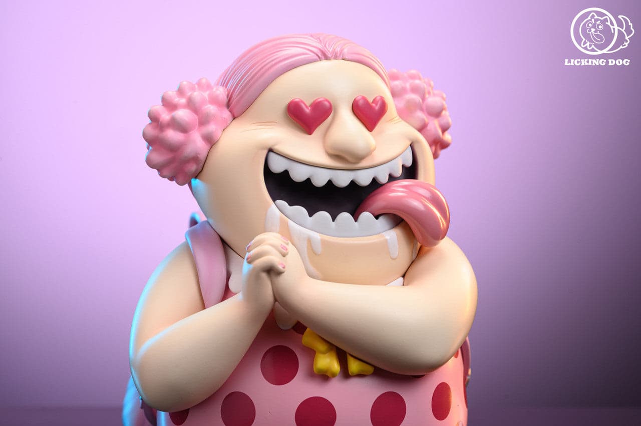 Licking Dog - Big Mom - Thumbnail 2