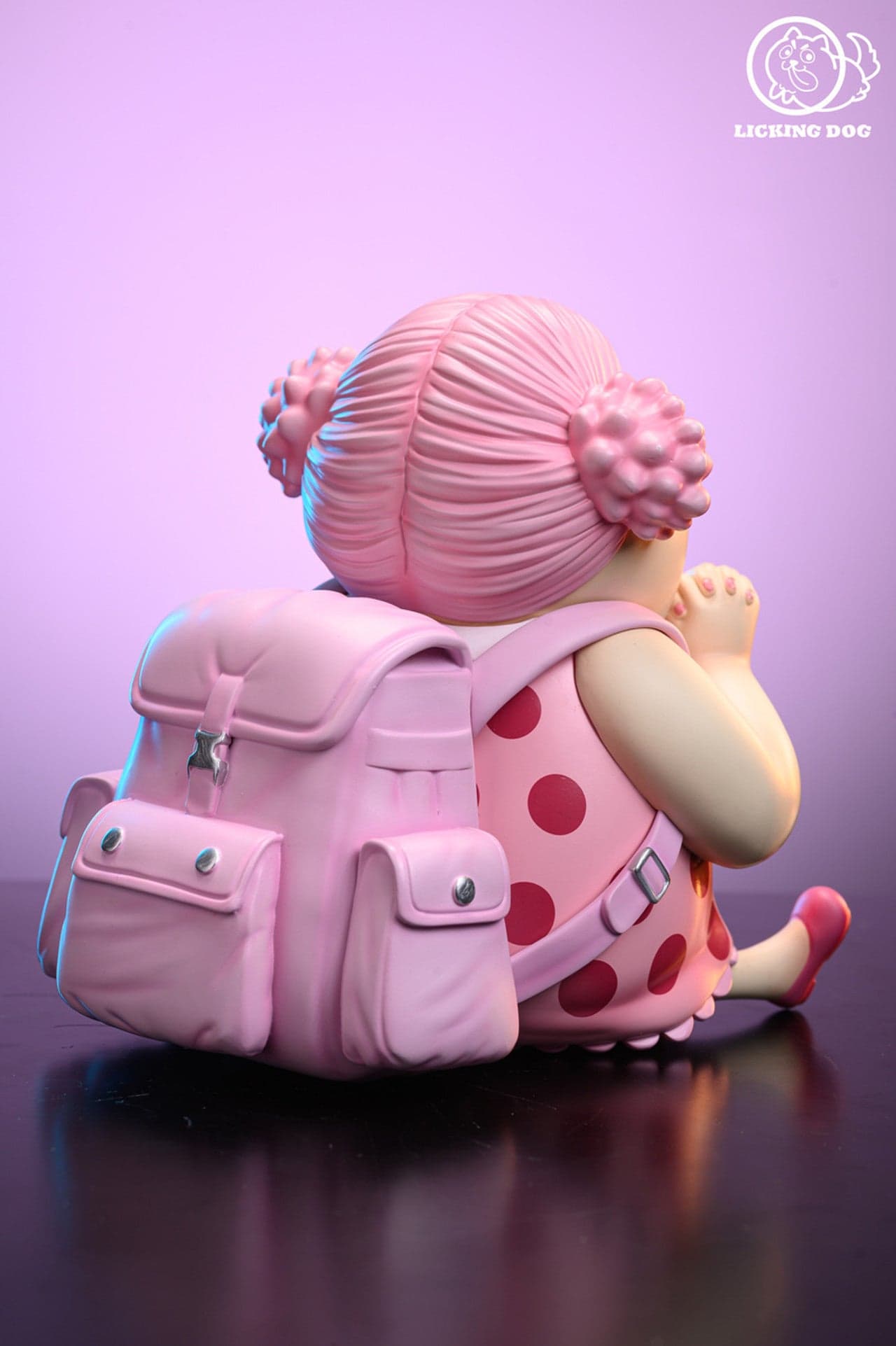 Licking Dog - Big Mom - Thumbnail 7