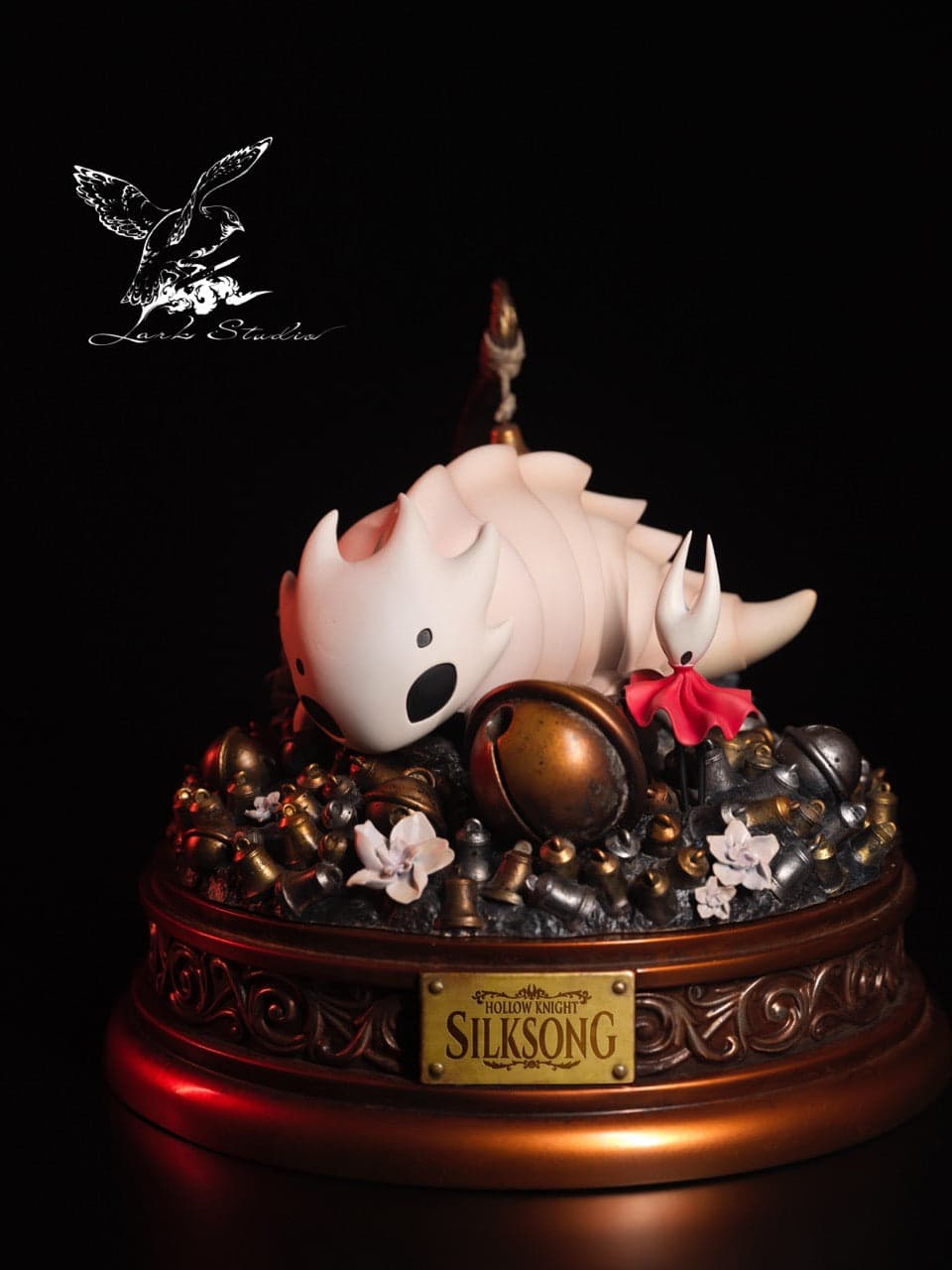 Lark - Silk - Thumbnail 3