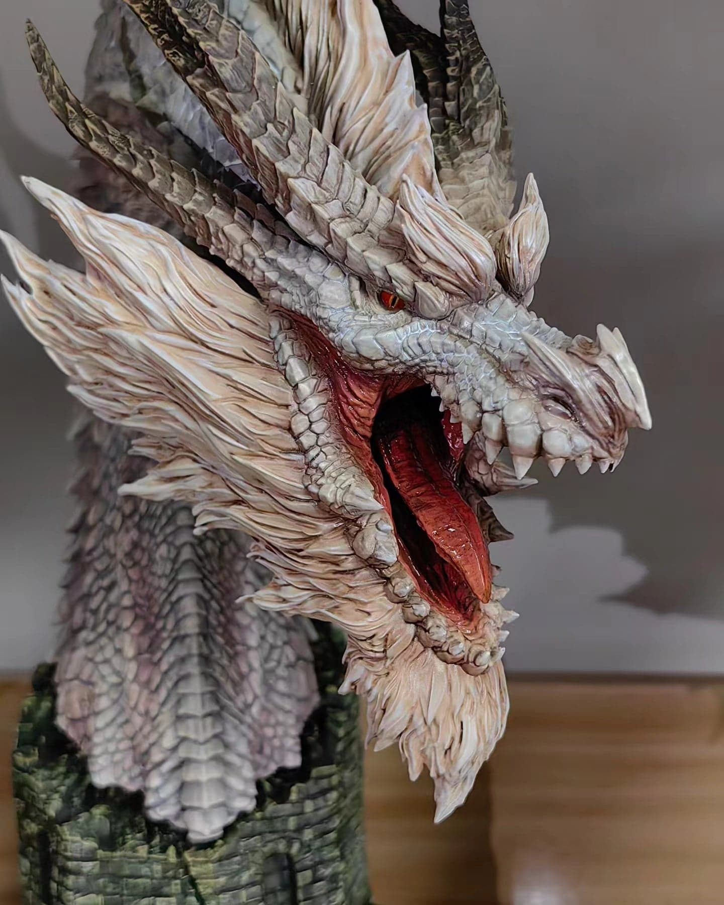 Dragon Frontier - White Fatalis - Thumbnail 3