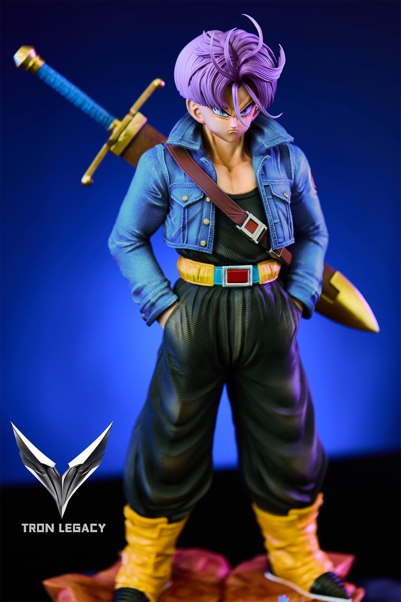 Tron Legacy - Trunks - Thumbnail 5
