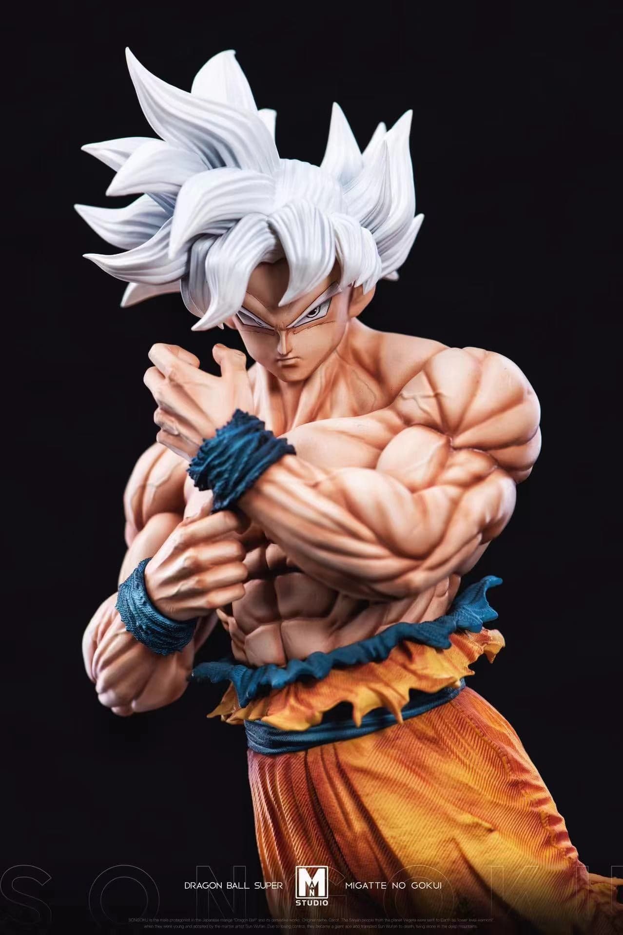 MAN - UI Goku - Thumbnail 2