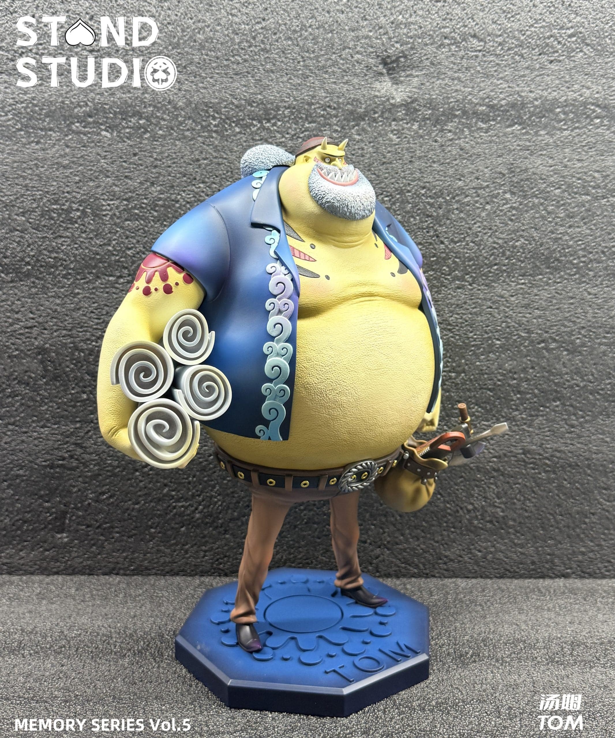 Stand - Tom - Thumbnail 3