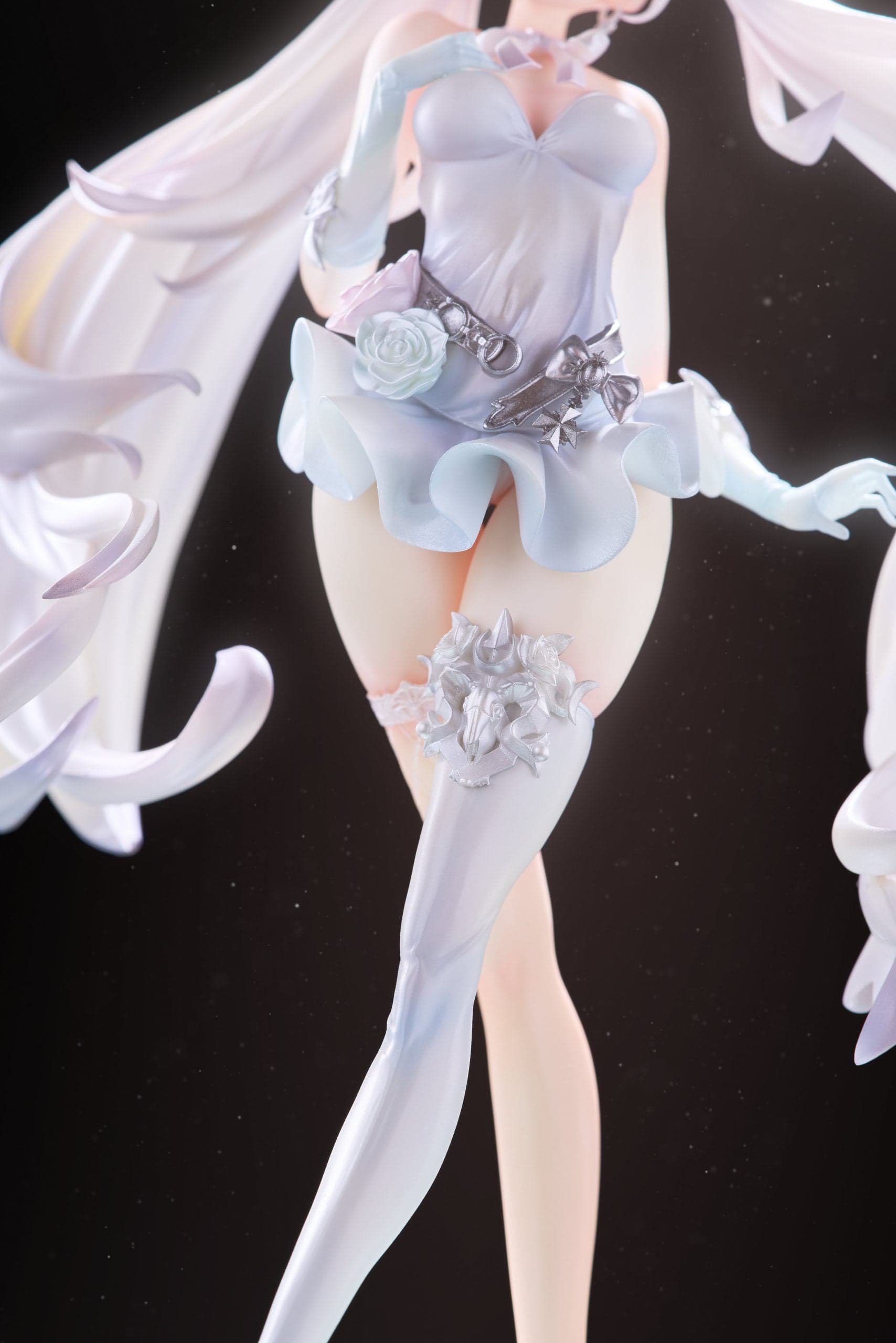 Circle Max - Usagi Tsukino - Thumbnail 5
