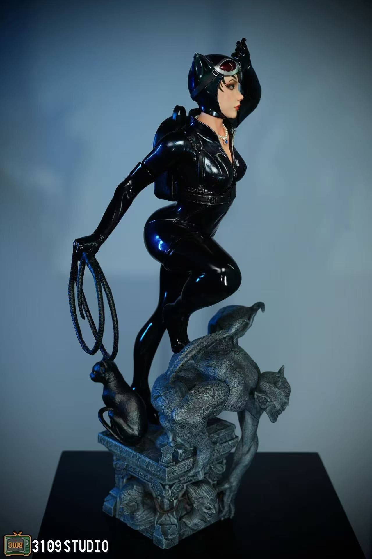 3109 - Catwoman - Thumbnail 4