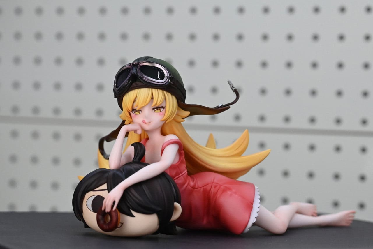 Quiet Art - Shinobu Oshino - Thumbnail 3