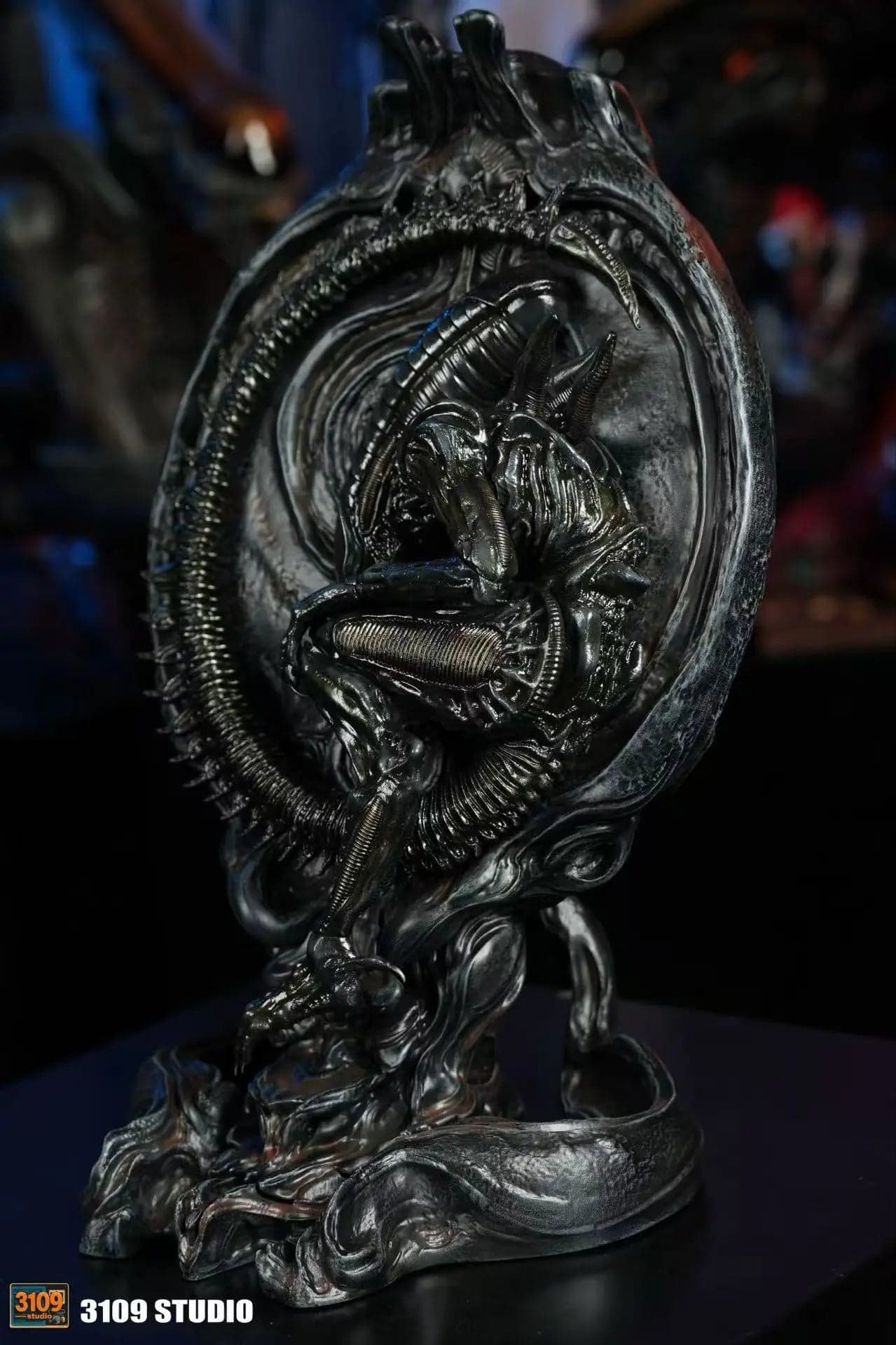3109 - Alien - Thumbnail 3