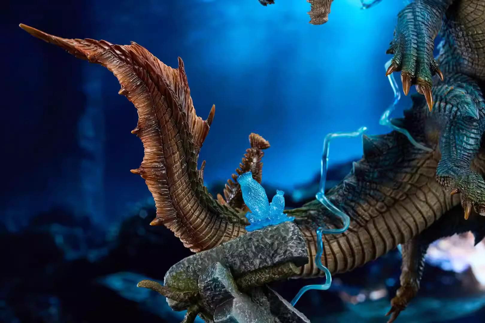 Roaring Wild - Lagiacrus﻿ and Abyssal Lagiacrus﻿ - Thumbnail 14