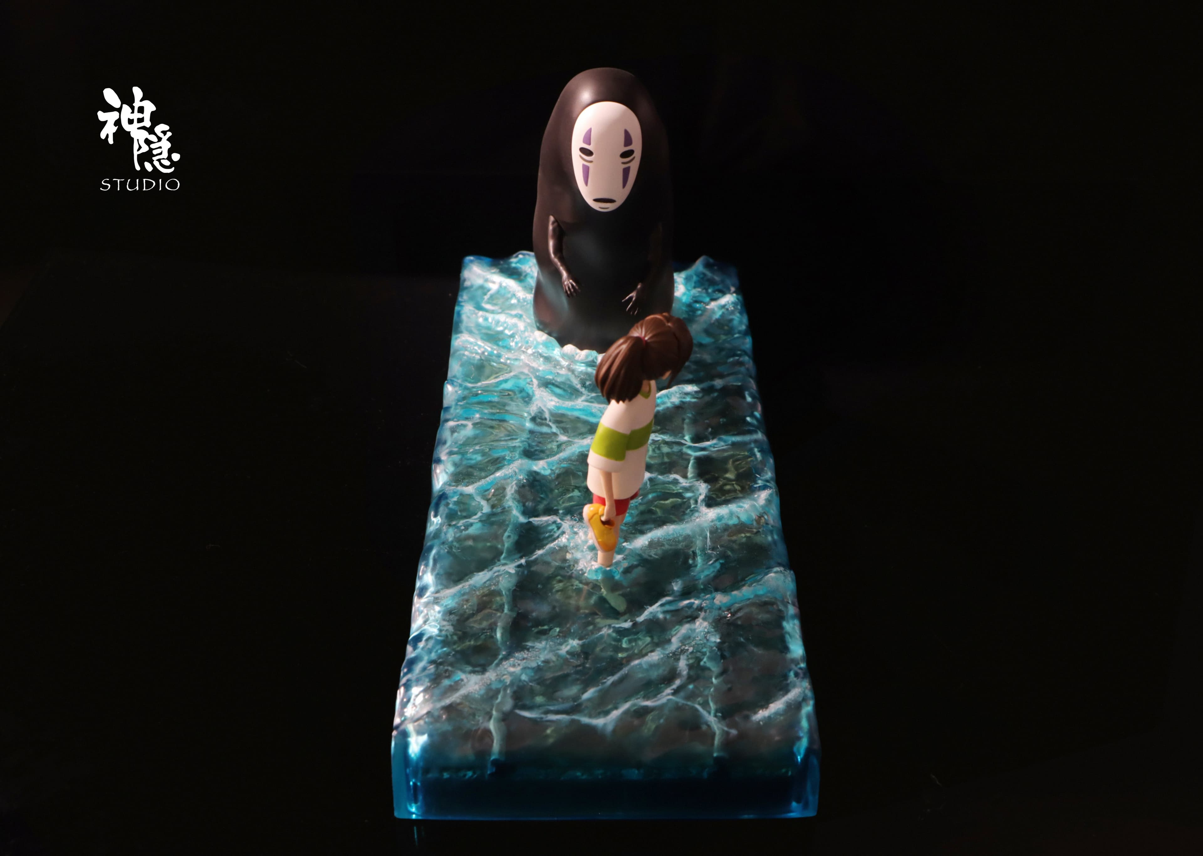 Shen Yin - Chihiro and No-Face - Thumbnail 4