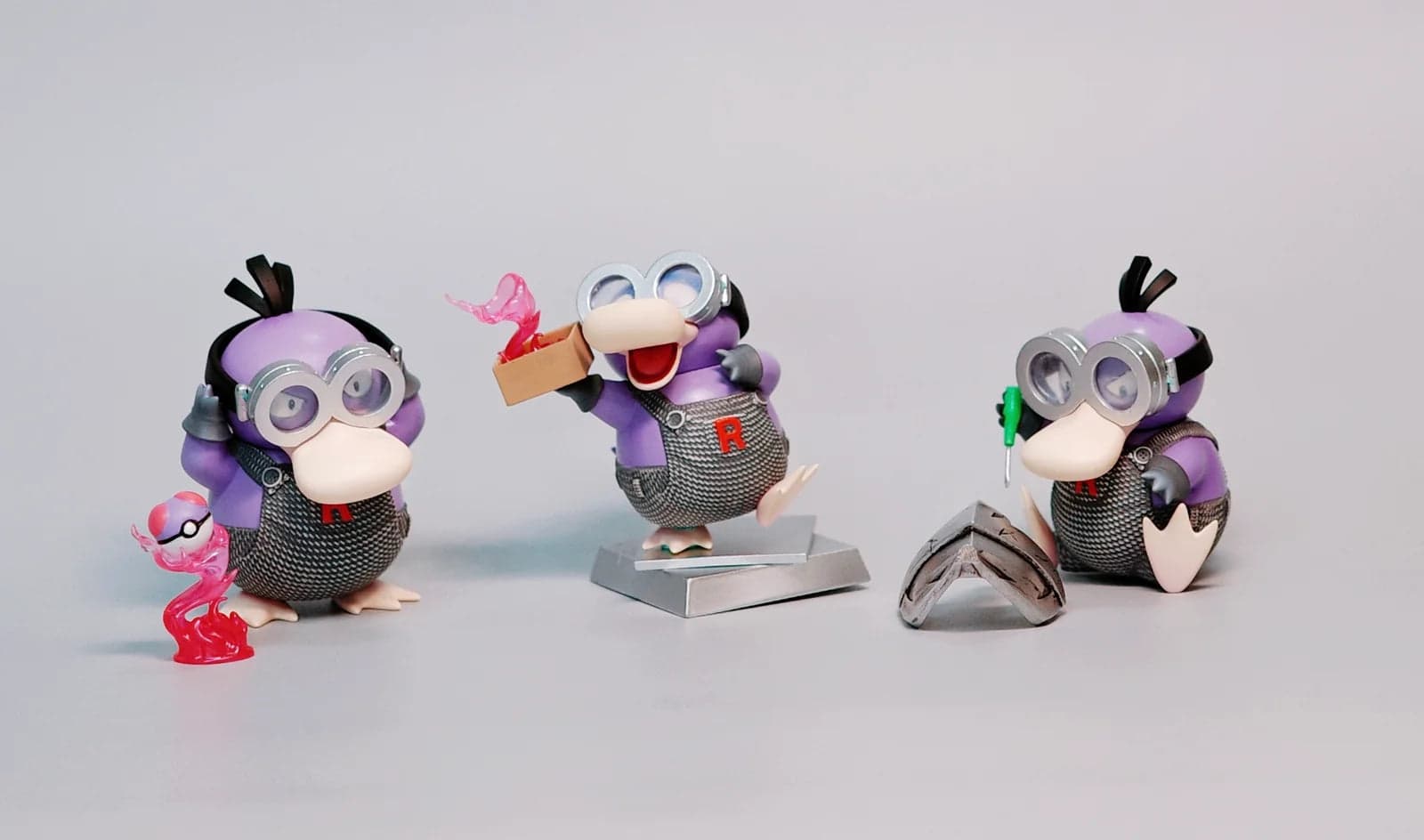 Pand - Psyduck cos Minions - Thumbnail 8