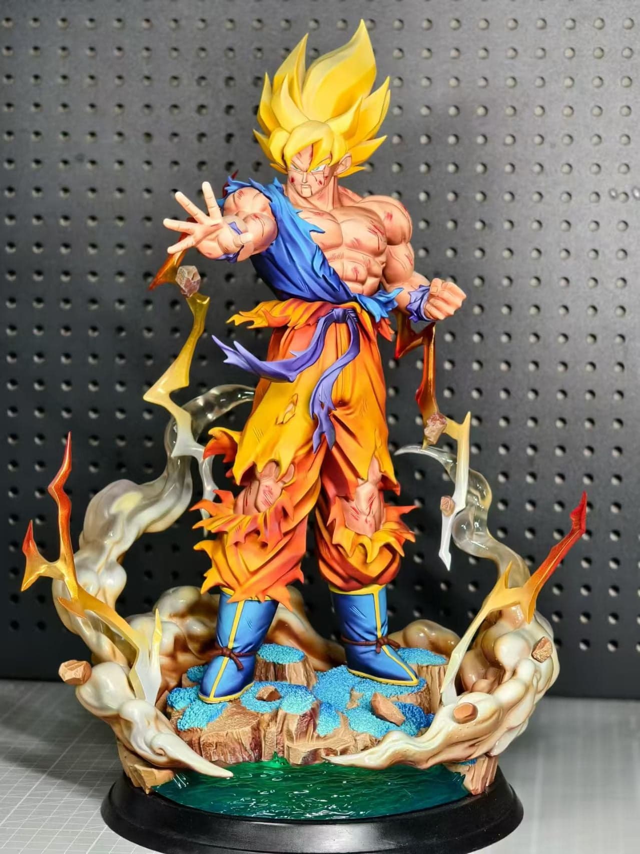 AG - SSJ Goku - Thumbnail 2