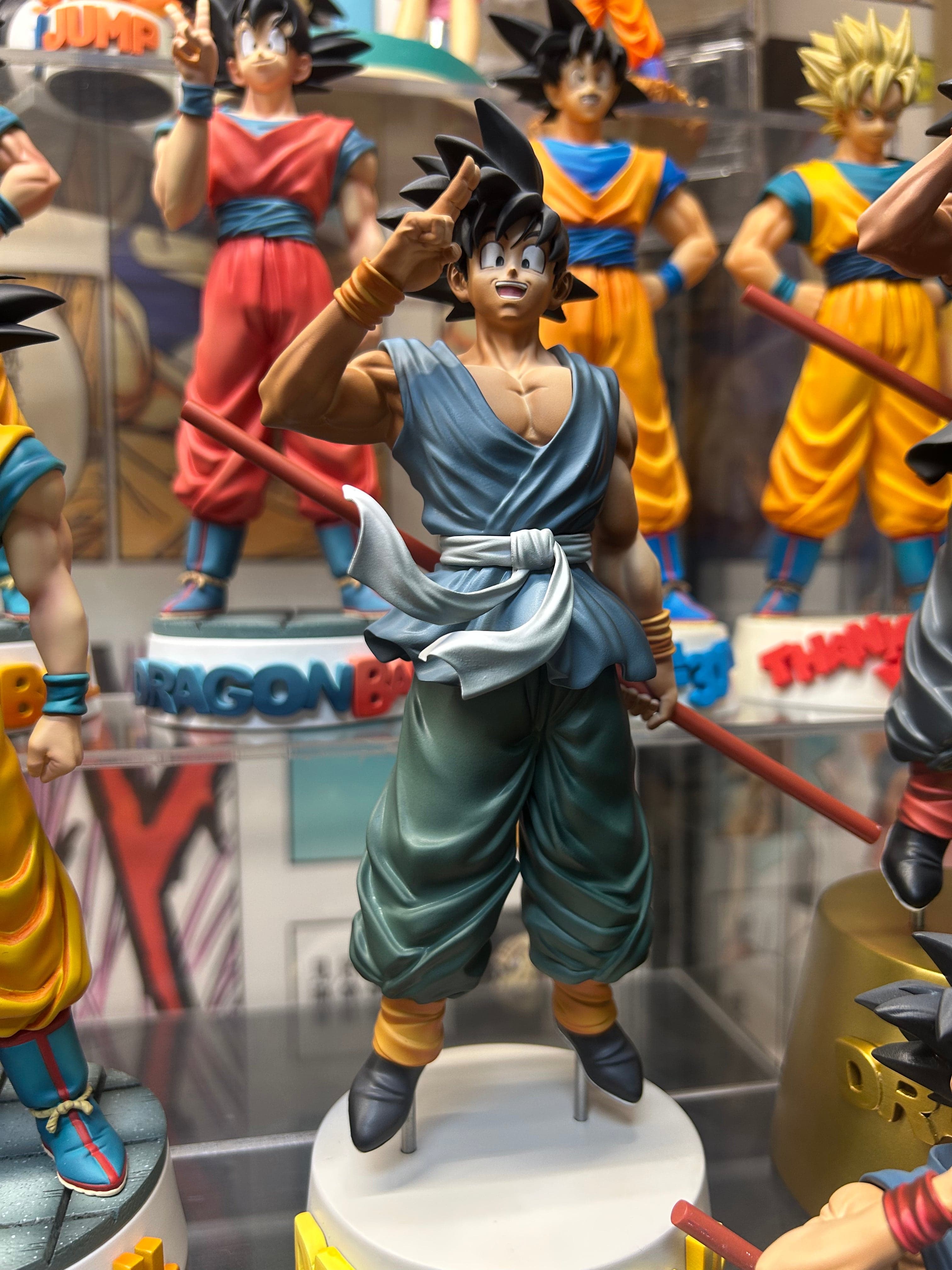 SGJ - Goku - Thumbnail 2