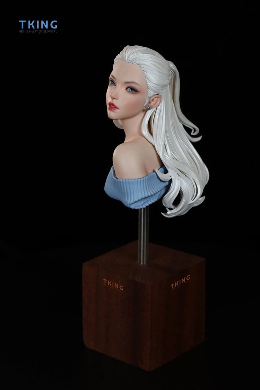 Tking - The Girl Looking Back - Thumbnail 5