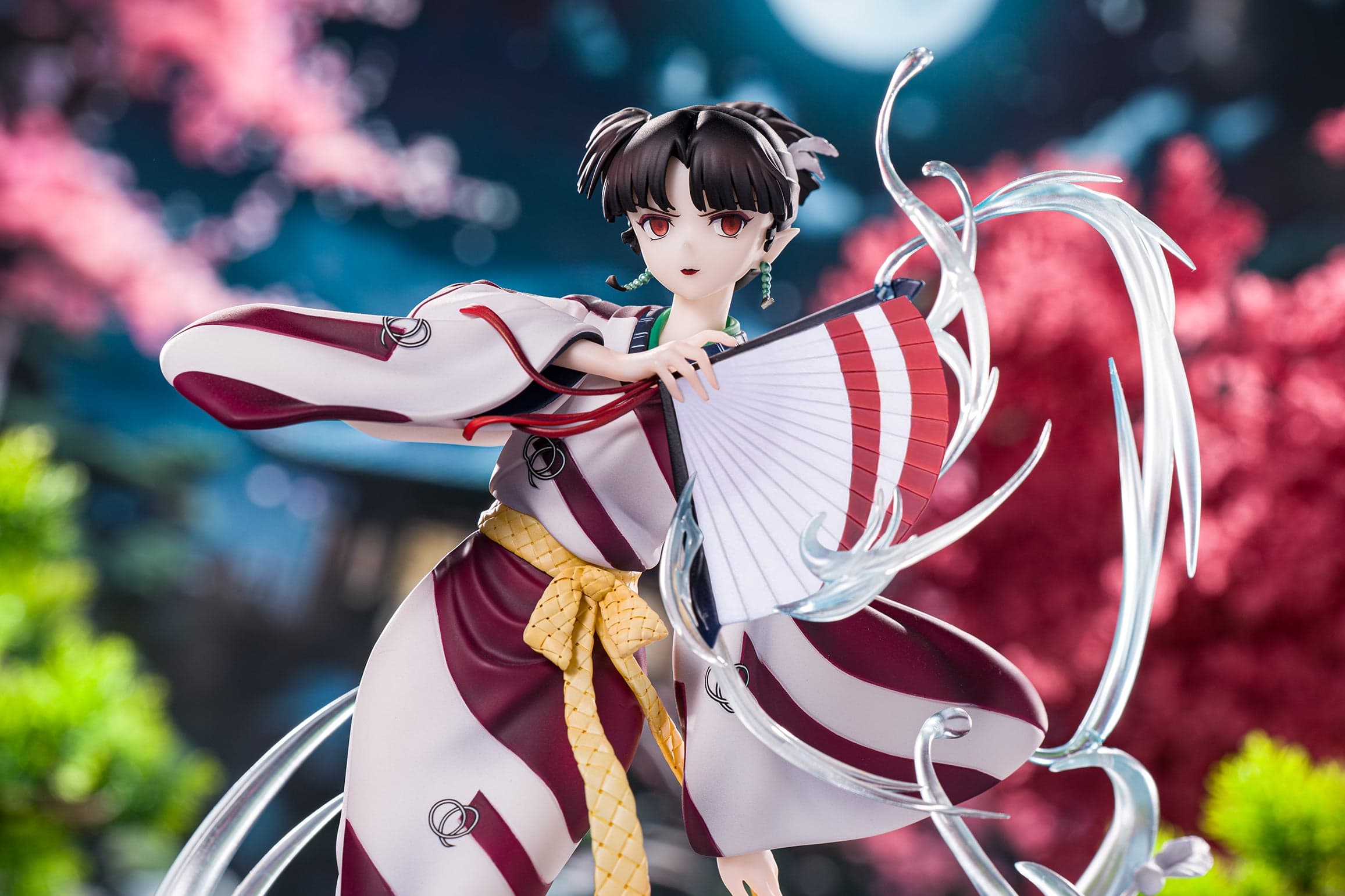 Hun Yu - Kagura - Thumbnail 4