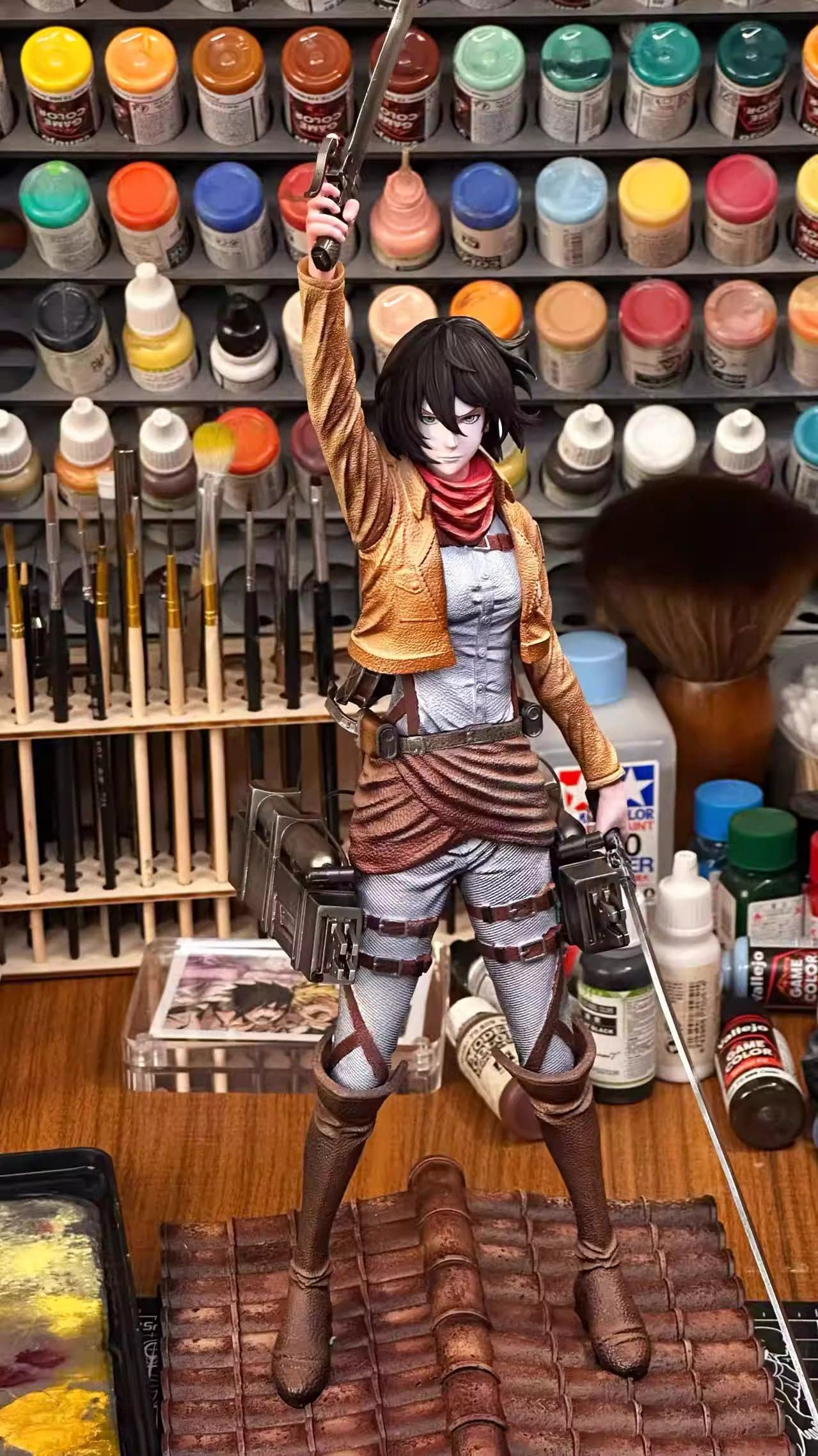 Leo - Mikasa