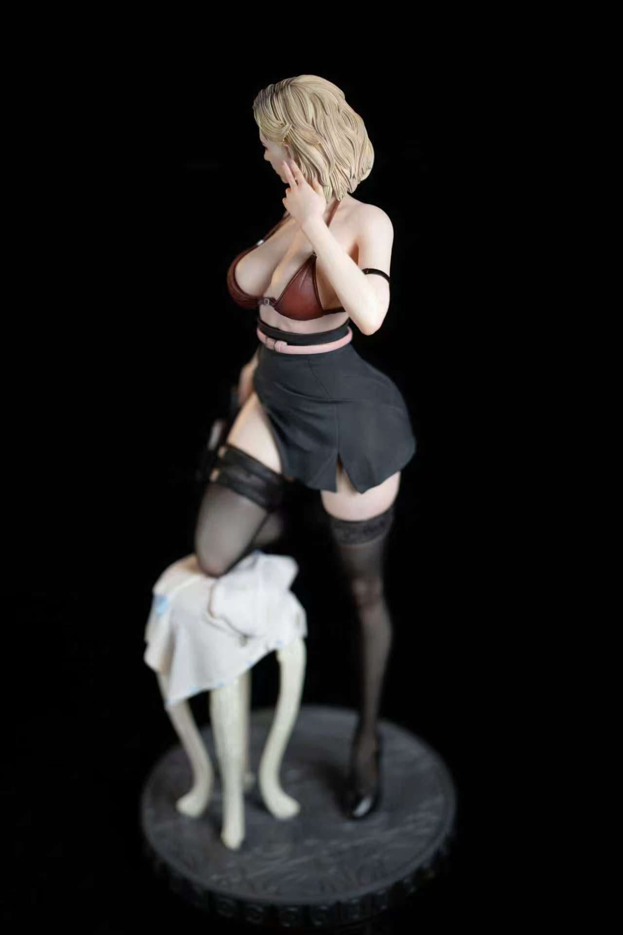 Fine Nib - Grace Ashcroft and Sherry Birkin - Thumbnail 7