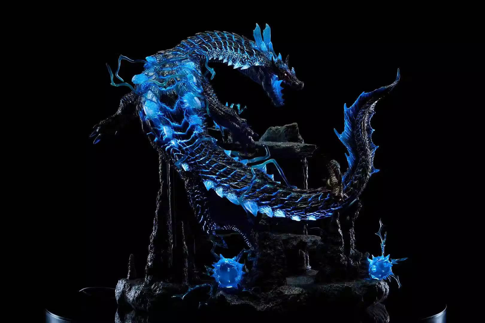 Roaring Wild - Lagiacrus﻿ and Abyssal Lagiacrus﻿ - Thumbnail 6