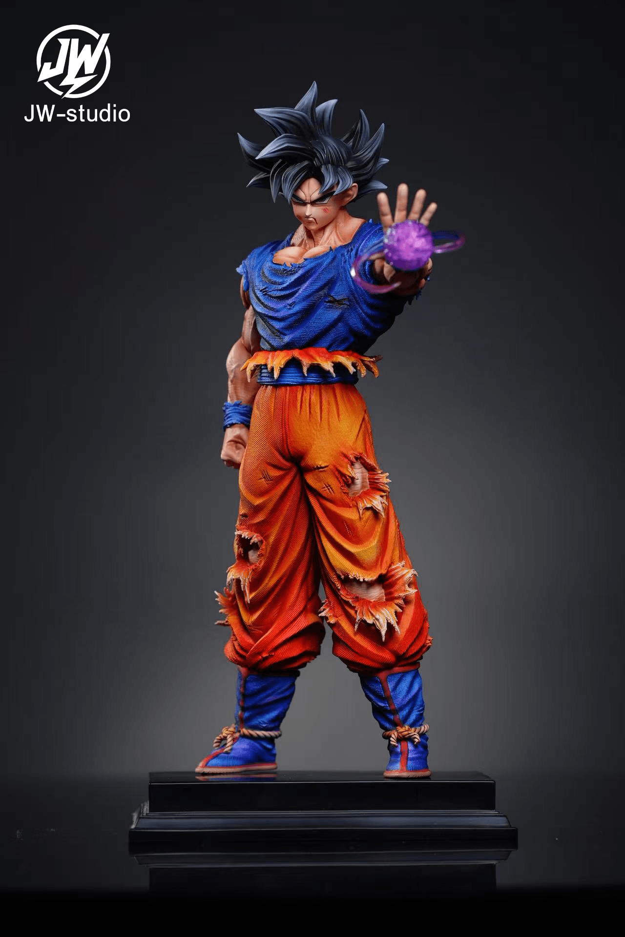 JW - UI Goku