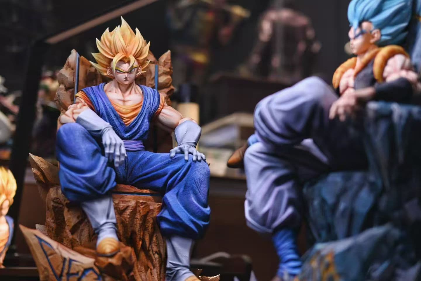 DW - Vegito and Gogeta - Thumbnail 2