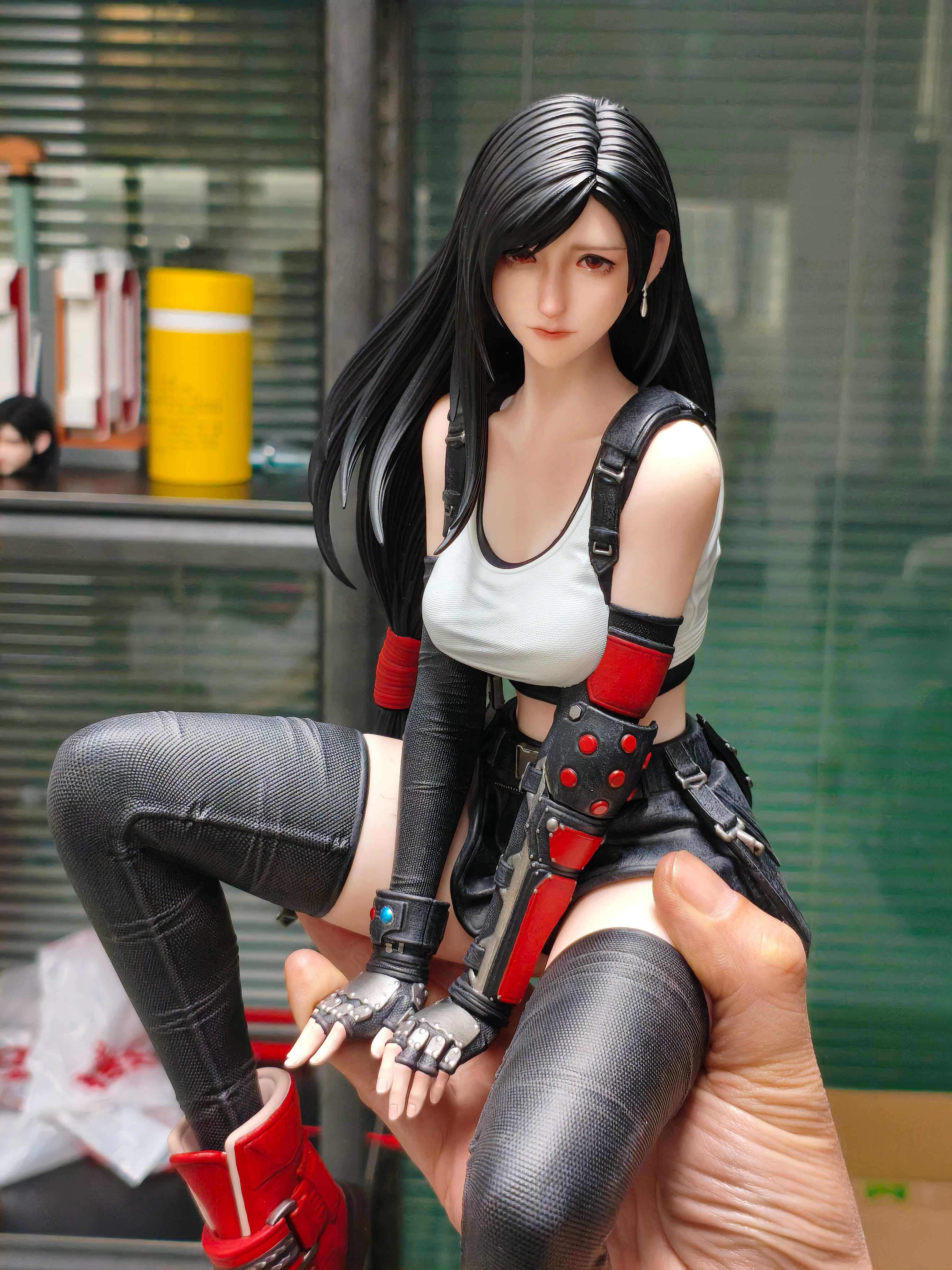 Artbox - Tifa - Thumbnail 8