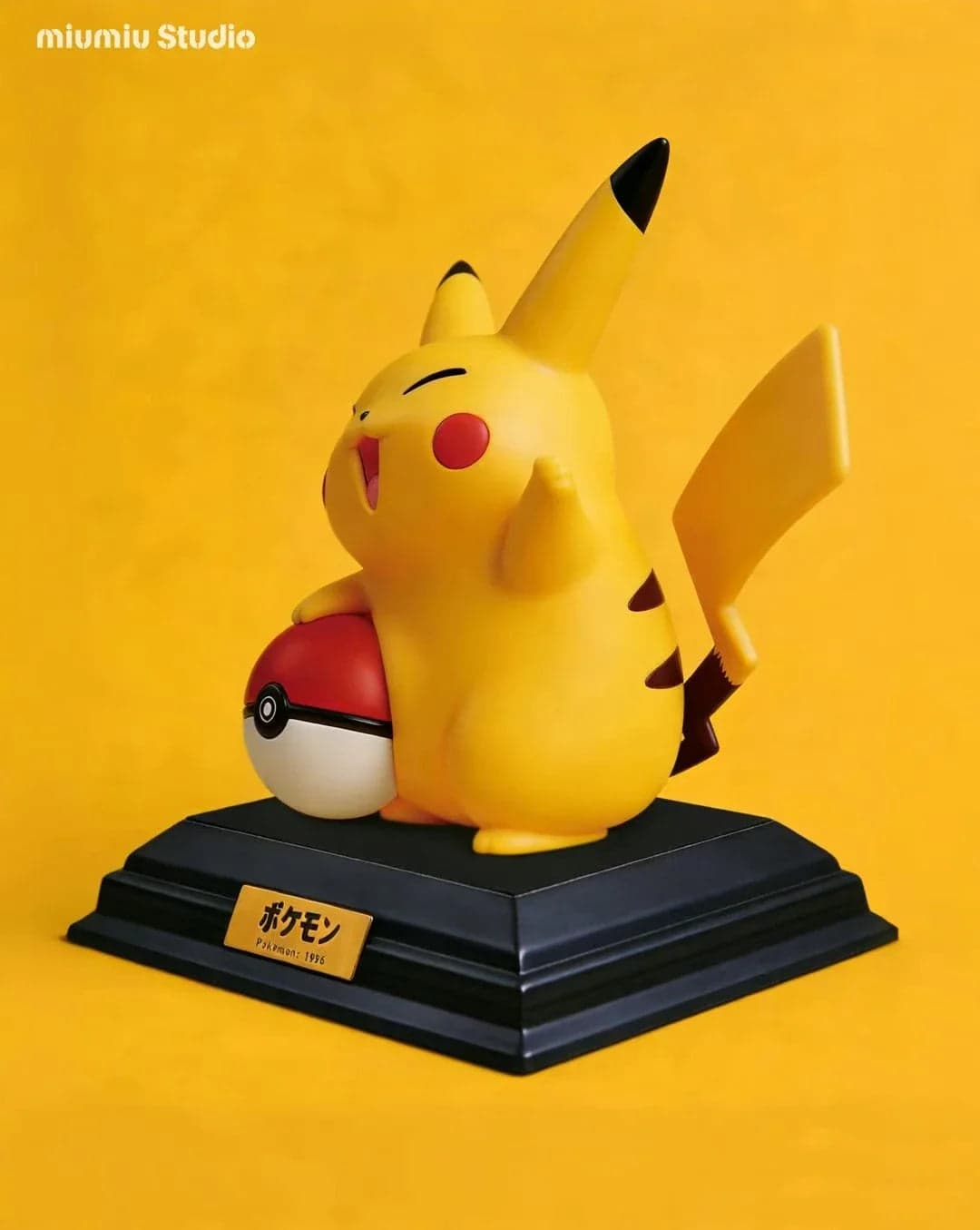Miumiu - Pikachu - Thumbnail 4