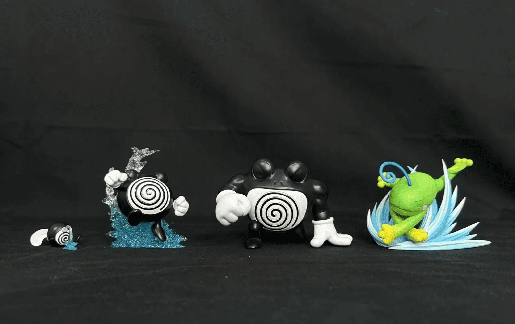 Ke Meng Wu - Poliwhirl, Poliwag, Poliwrath and Politoed - Image 1