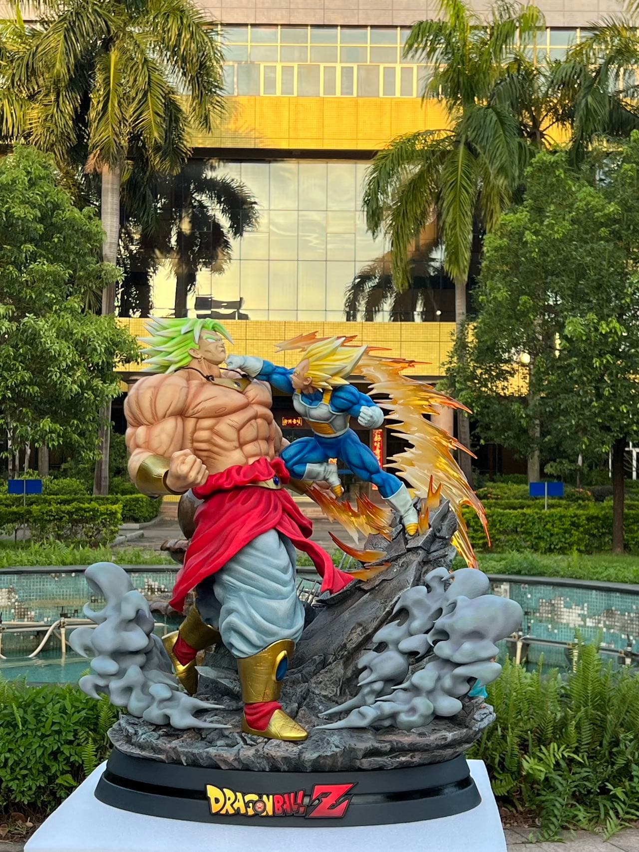 Revenge - Broly vs Vegeta - Thumbnail 7