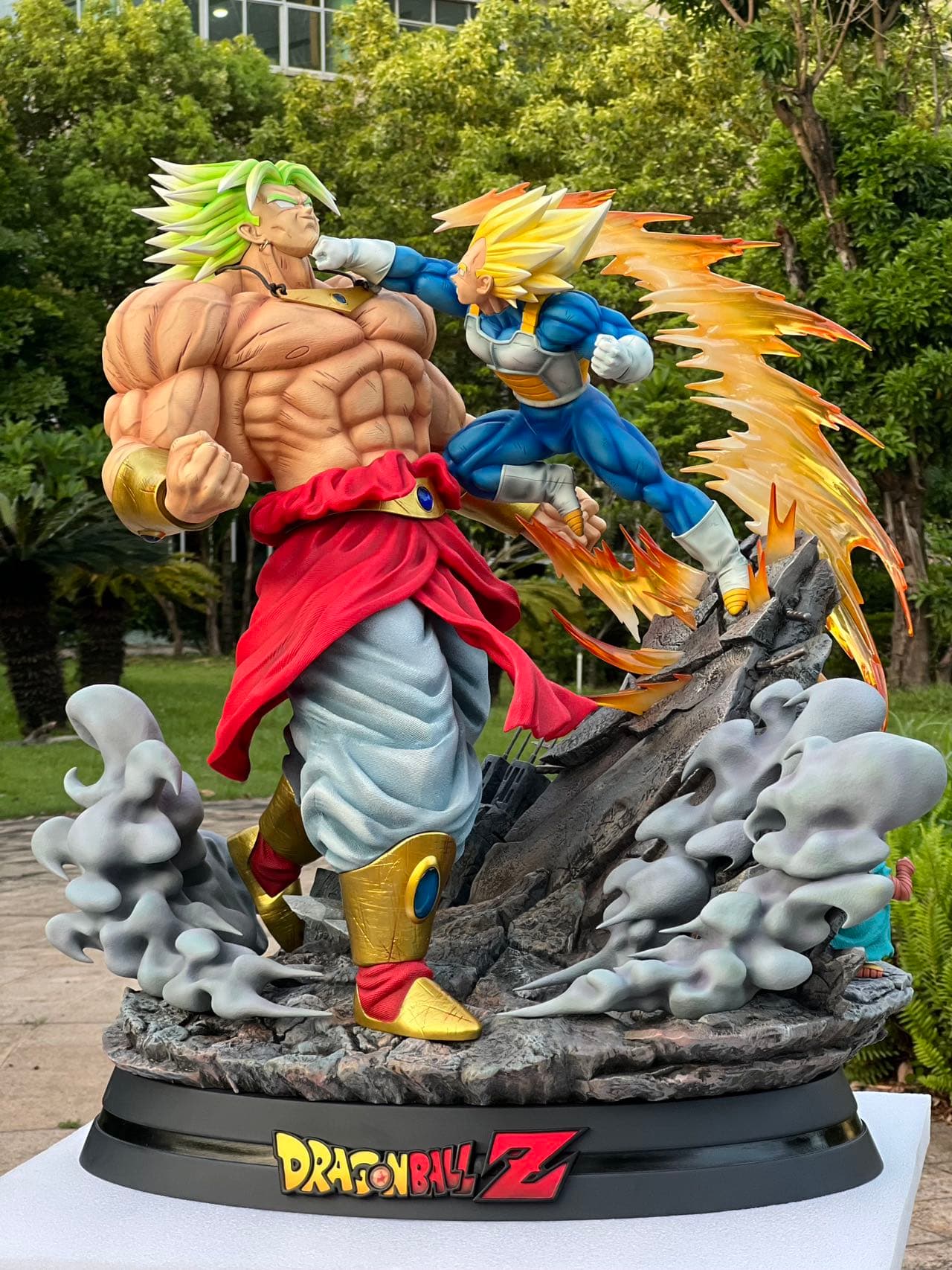 Revenge - Broly vs Vegeta - Thumbnail 12