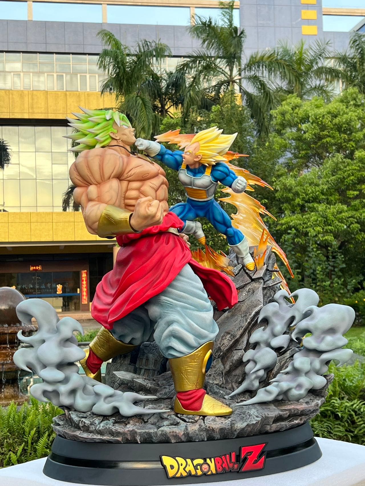 Revenge - Broly vs Vegeta - Thumbnail 17