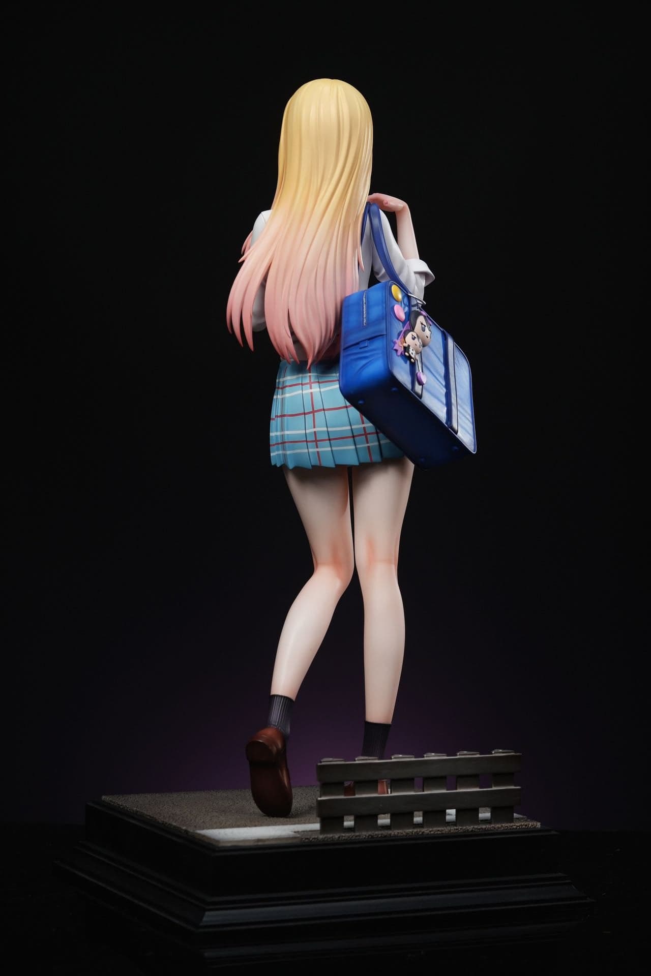 Hera - Marin Kitagawa - Thumbnail 4