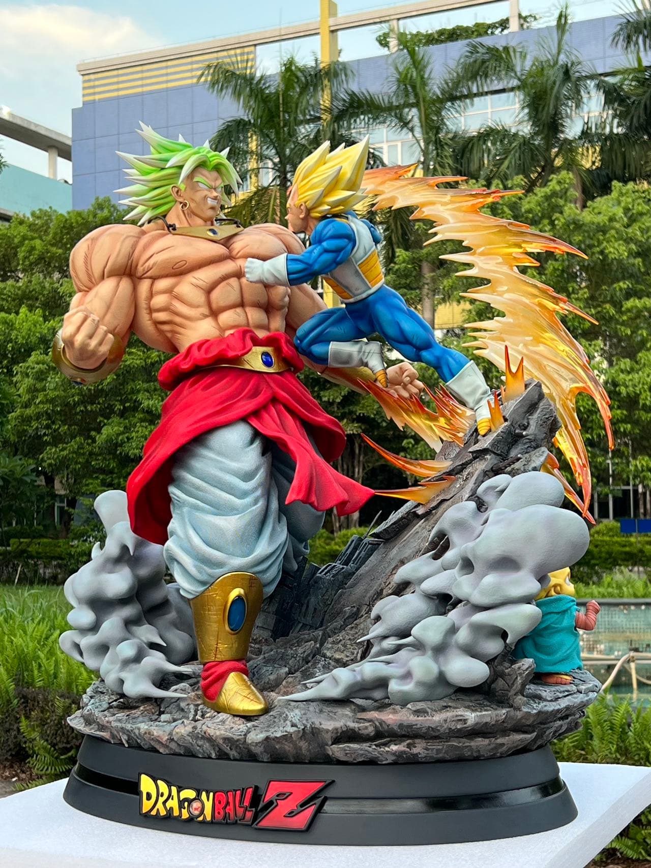 Revenge - Broly vs Vegeta - Thumbnail 19