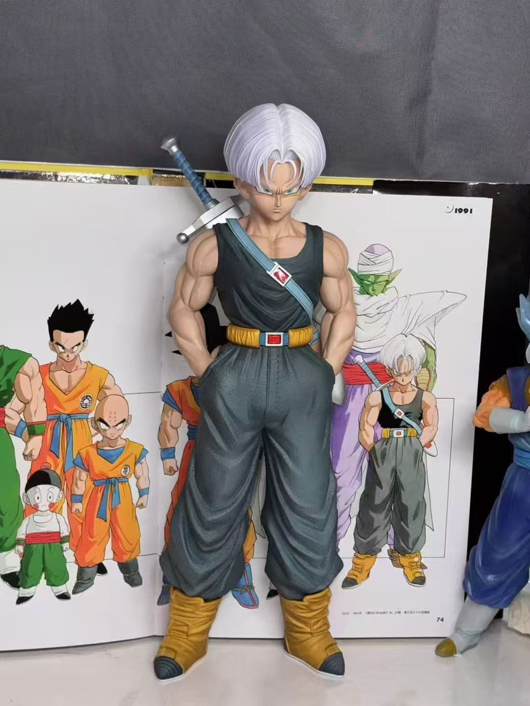 Star Track - Trunks - Thumbnail 5