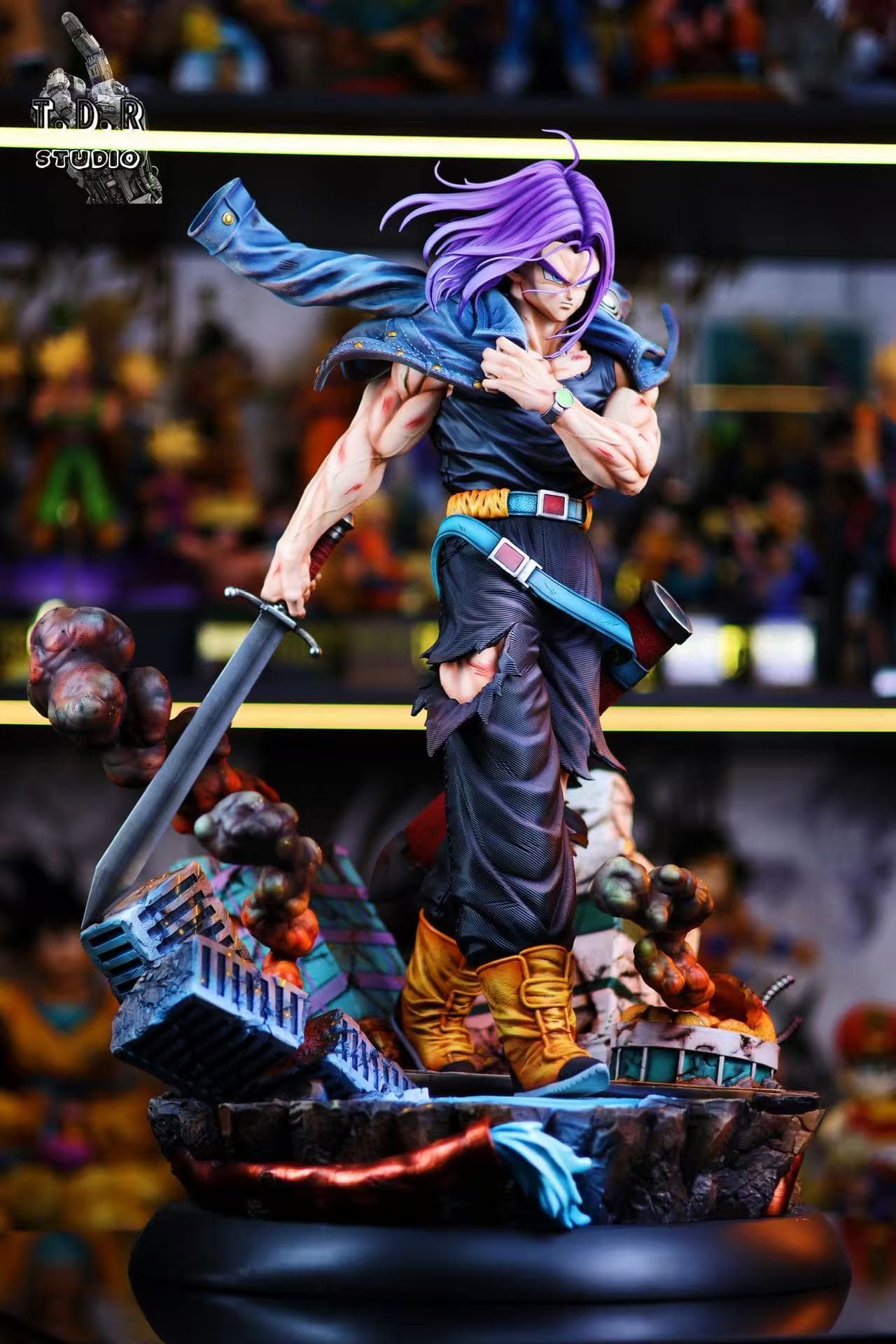 TDR - Trunks - Thumbnail 6