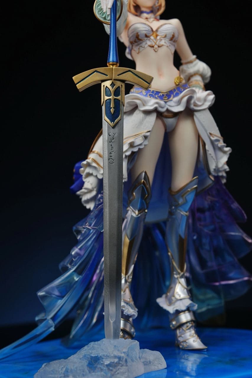 Sakura Core - Saber - Thumbnail 4