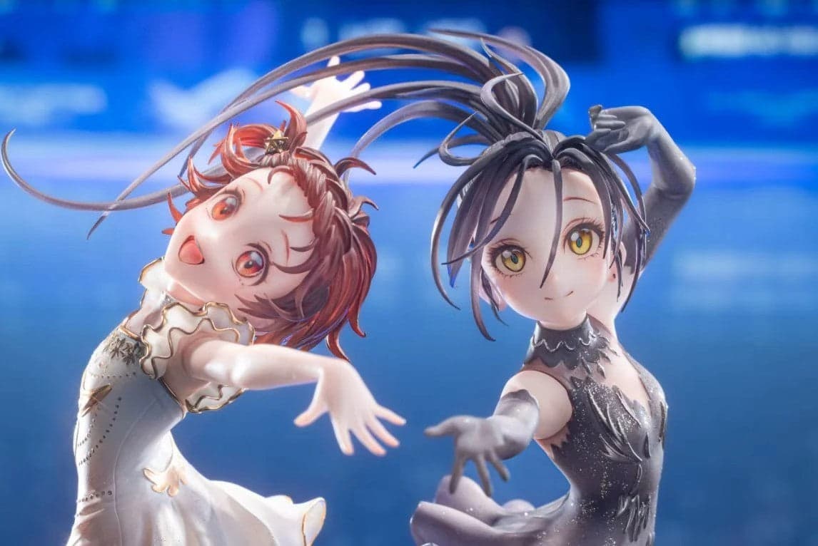 LLK - Inori Yuitsuka and Hikaru Kamisaki - Thumbnail 2