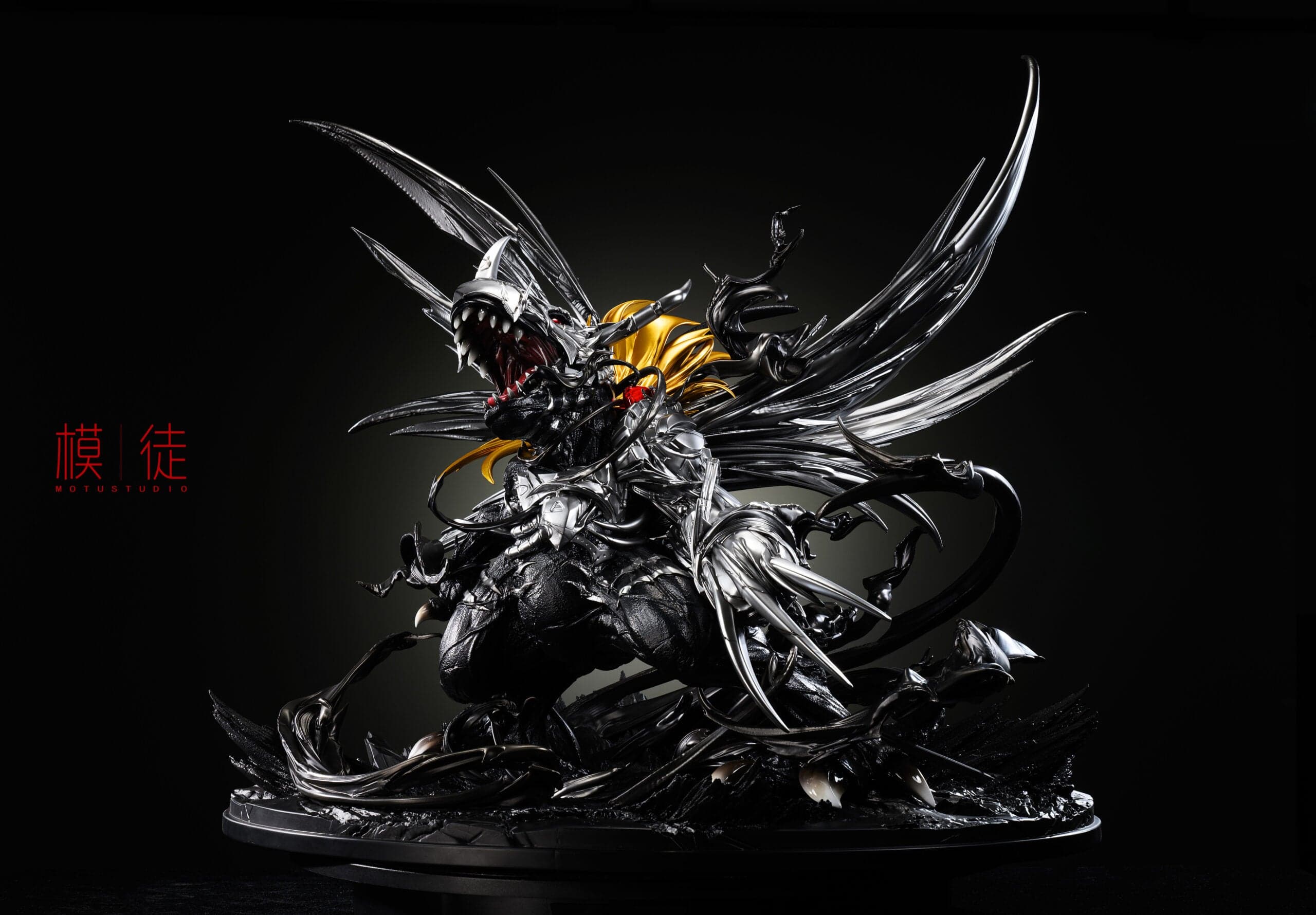 MT - Dark MetalGreymon - Thumbnail 3