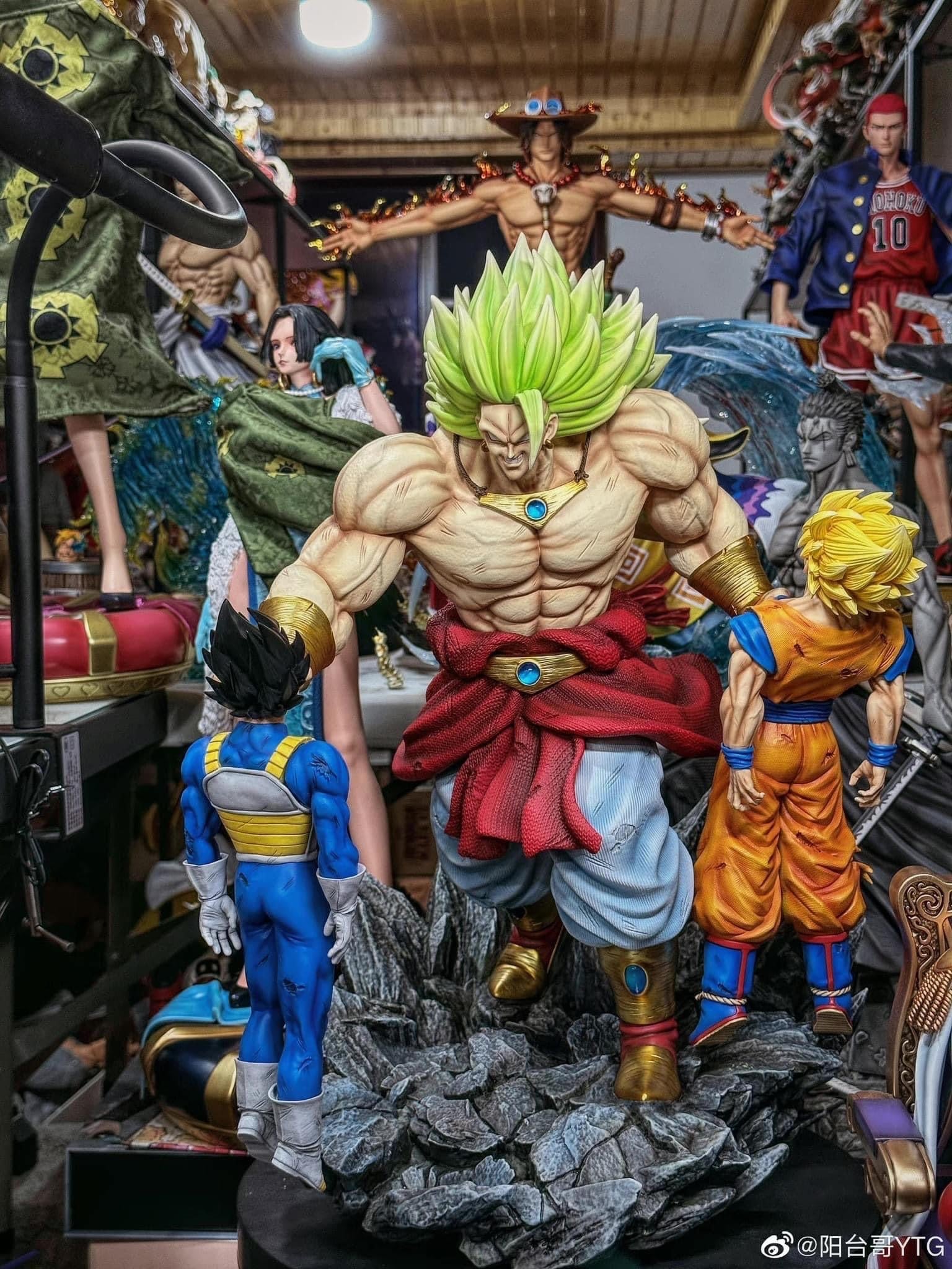 Break - Broly vs Goku and Vegeta