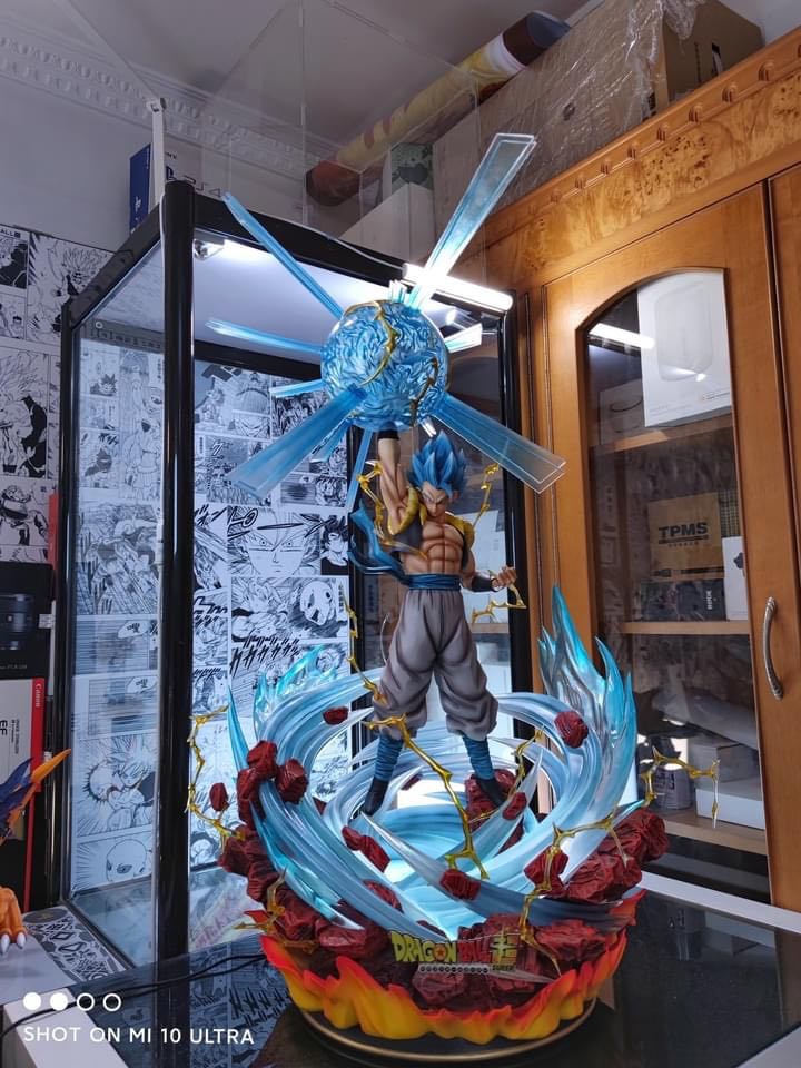 Figure Class - Gogeta