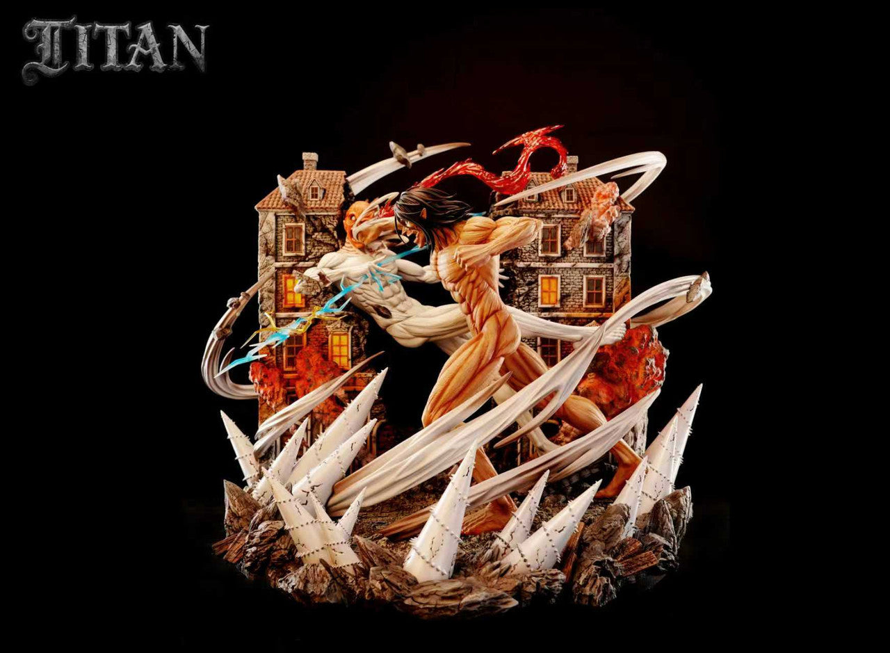 Titan - War Hammer Titan vs Eren