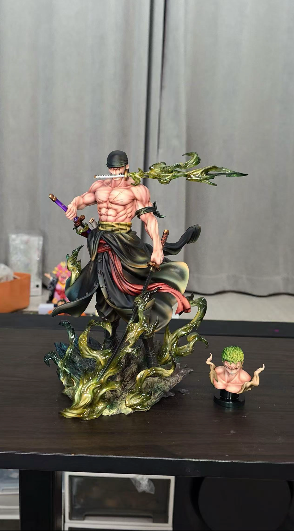 AS - Zoro