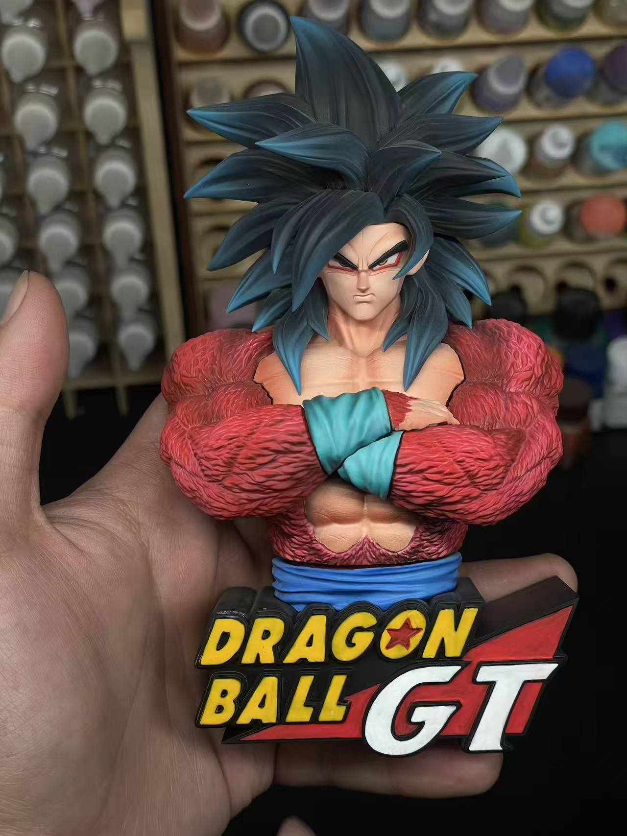 Smoker - SSJ4 Goku