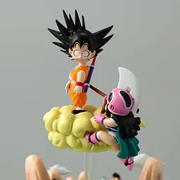 Big Egg - Kid Goku and Chi StatueCorp