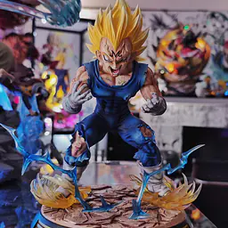 Figure Class - Majin Vegeta StatueCorp