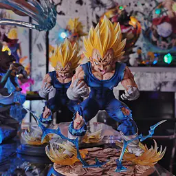 Figure Class - Majin Vegeta StatueCorp