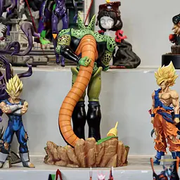 Windseeker - Cell Second Form StatueCorp