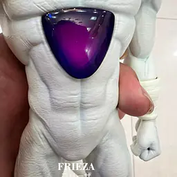 CPR - Frieza StatueCorp
